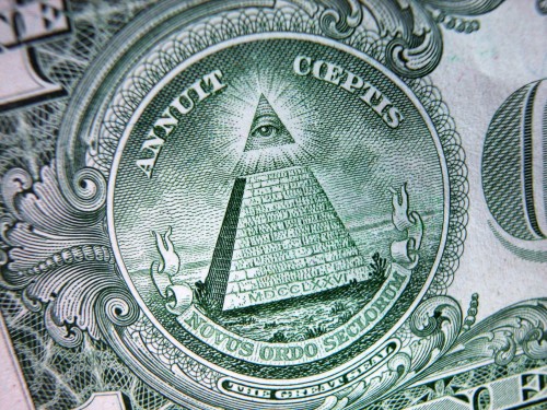 pyramid_on_dollar.jpg