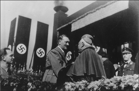 hitler_cardinal-nazis.jpg